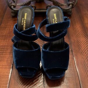 Saint Laurent Paris Blue Velvet Platform Heels Size 37 / US 7